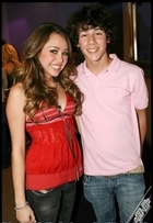 Miley Cyrus : TI4U_u1191015821.jpg