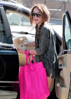 Miley Cyrus : miley-cyrus-1322319788.jpg