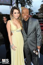 Miley Cyrus : miley-cyrus-1323715352.jpg