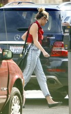 Miley Cyrus : miley-cyrus-1328043749.jpg