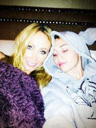 Miley Cyrus : miley-cyrus-1369502922.jpg