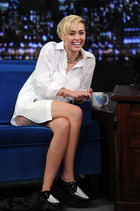 Miley Cyrus : miley-cyrus-1381334039.jpg