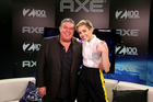 Miley Cyrus : miley-cyrus-1387071066.jpg