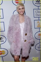 Miley Cyrus : miley-cyrus-1390755166.jpg