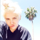 Miley Cyrus : miley-cyrus-1405436485.jpg