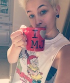 Miley Cyrus : miley-cyrus-1460481121.jpg