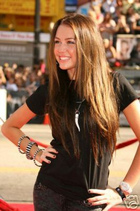 Miley Cyrus : miley_cyrus_1217196916.jpg