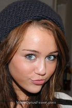 Miley Cyrus : miley_cyrus_1219763808.jpg