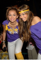 Miley Cyrus : miley_cyrus_1219958325.jpg