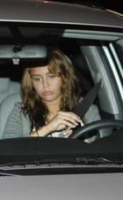 Miley Cyrus : miley_cyrus_1229106495.jpg