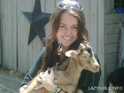 Miley Cyrus : miley_cyrus_1251052962.jpg