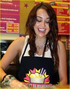 Miley Cyrus : miley_cyrus_1251879040.jpg