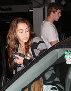 Miley Cyrus : miley_cyrus_1253130601.jpg