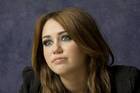 Miley Cyrus : miley_cyrus_1269803593.jpg