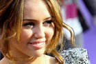 Miley Cyrus : miley_cyrus_1278959200.jpg