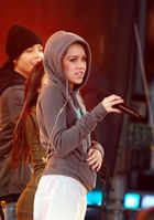 Miley Cyrus : miley_cyrus_1284264393.jpg