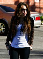 Miley Cyrus : miley_cyrus_1290714045.jpg