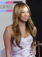 Miley Cyrus : miley_cyrus_1290966297.jpg