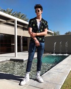 Milo Manheim : milo-manheim-1555275602.jpg