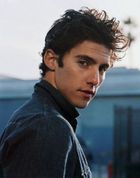 Milo Ventimiglia : TI4U_u1139606264.jpg