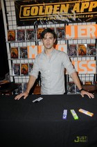 Milo Ventimiglia : milo-ventimiglia-1340500537.jpg