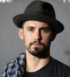 Milo Ventimiglia : milo-ventimiglia-1351808236.jpg