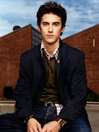 Milo Ventimiglia : milo_ventimiglia_1226763394.jpg