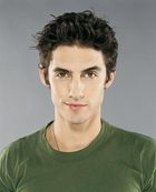 Milo Ventimiglia : milo_ventimiglia_1302030713.jpg