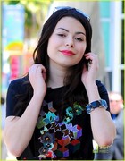 Miranda Cosgrove : miranda-cosgrove-1342479946.jpg