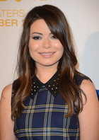 Miranda Cosgrove : miranda-cosgrove-1347298592.jpg