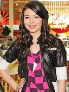 Miranda Cosgrove : miranda-cosgrove-1359051089.jpg