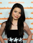 Miranda Cosgrove : miranda-cosgrove-1382044433.jpg