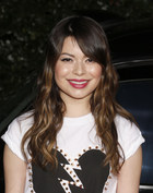 Miranda Cosgrove : miranda-cosgrove-1386337356.jpg