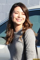 Miranda Cosgrove : miranda-cosgrove-1401555787.jpg