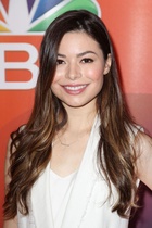 Miranda Cosgrove : miranda-cosgrove-1431871076.jpg