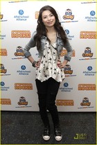 Miranda Cosgrove : miranda_cosgrove_1268412426.jpg