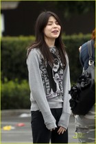 Miranda Cosgrove : miranda_cosgrove_1287478304.jpg