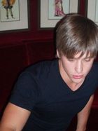 Mitch Hewer : mitch_hewer_1257128366.jpg