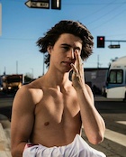 Nash Grier : nash-grier-1491586921.jpg