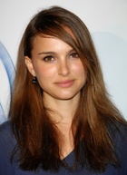 Natalie Portman : natalie-portman-1427139379.jpg