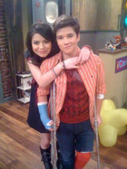 Nathan Kress : TI4U1373470071.jpg