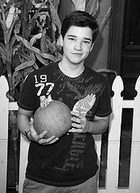 Nathan Kress : nathan_kress_1226414999.jpg