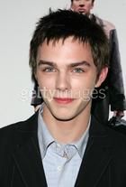 Nicholas Hoult : TI4U_u1137784766.jpg