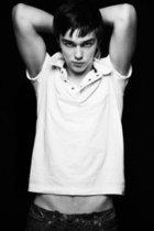 Nicholas Hoult : nicholas-hoult-1356809720.jpg