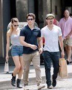 Nick Jonas : TI4U1373095311.jpg