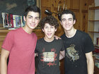 Nick Jonas : TI4U_u1221828770.jpg