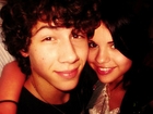 Nick Jonas : TI4U_u1252011024.jpg