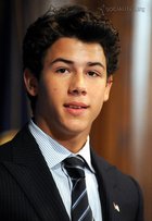 Nick Jonas : nick-jonas-1323832685.jpg