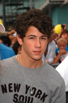 Nick Jonas : nick-jonas-1323832725.jpg