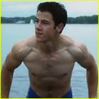 Nick Jonas : nick-jonas-1383718747.jpg